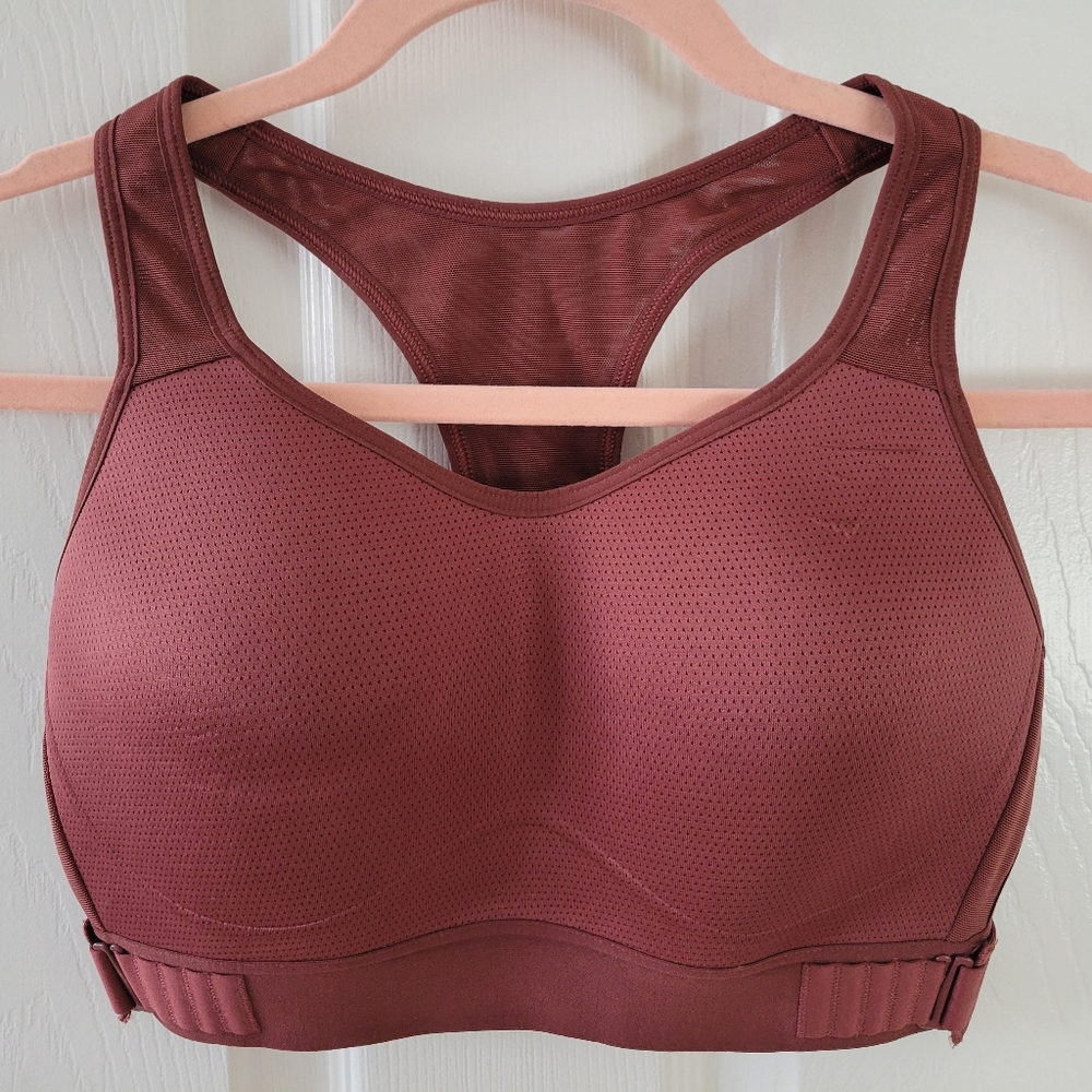 Gymshark High-Support V Neck Racerback Sports Bra in Plum